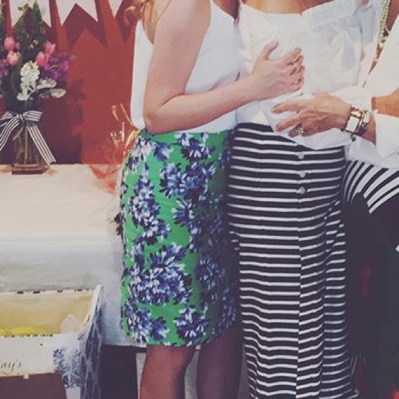 J. Crew Floral print pencil skirt - Picture 5 of 5